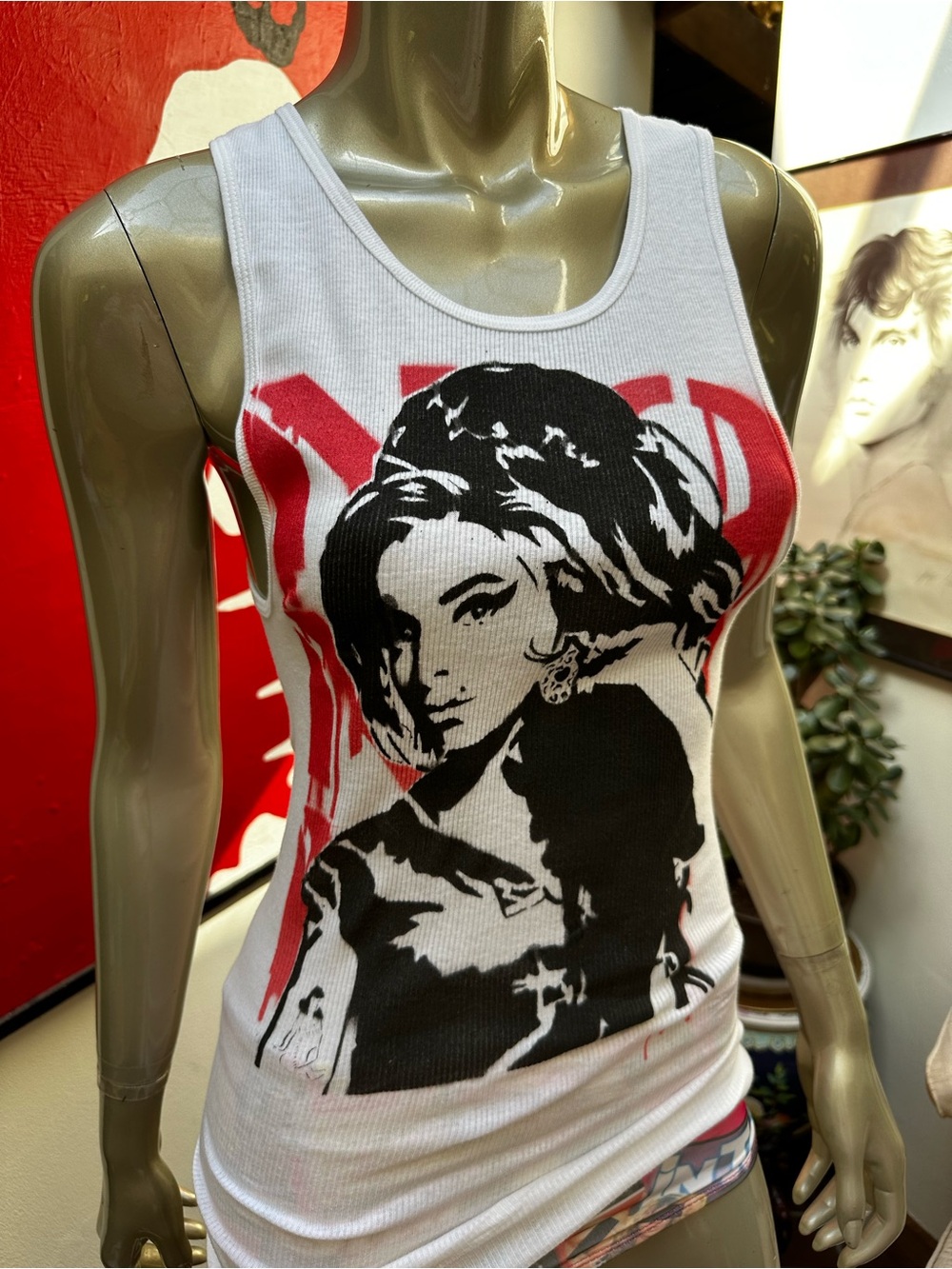 ⚡️No! No! No! Rehab Amy Winehouse graffiti ribbed tank top rockstar approved M